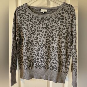 Heartloom Leopard Print Sweater Large